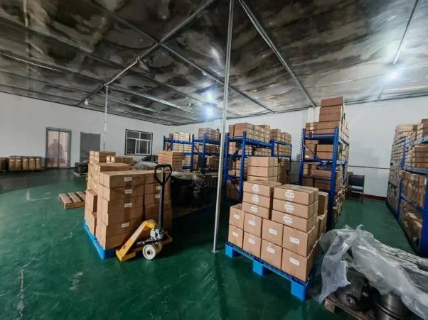 Almacén de repuestos y componentes de bomba en YSM